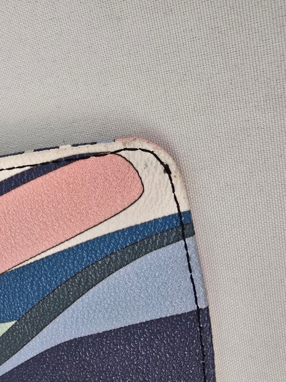 Emilio Pucci Multicolour Detachable Interior Clutch Pouch - Picture 7 of 9